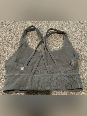 Lululemon size 4 Olive Marbled Strappy Sports Bra